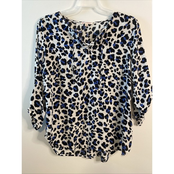 grand & greene Tops - Grand & Greene Large Blue Leopard Print Rayon Top 3/4 Sleeve Boho Blouse